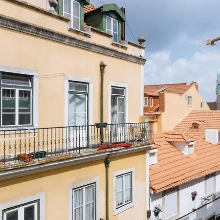 Apartment 2 Bedroom In Lissabon